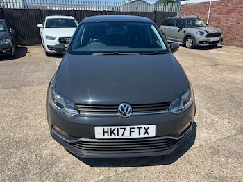 Used Volkswagen Polo 2017 for sale - 79255769: Photo