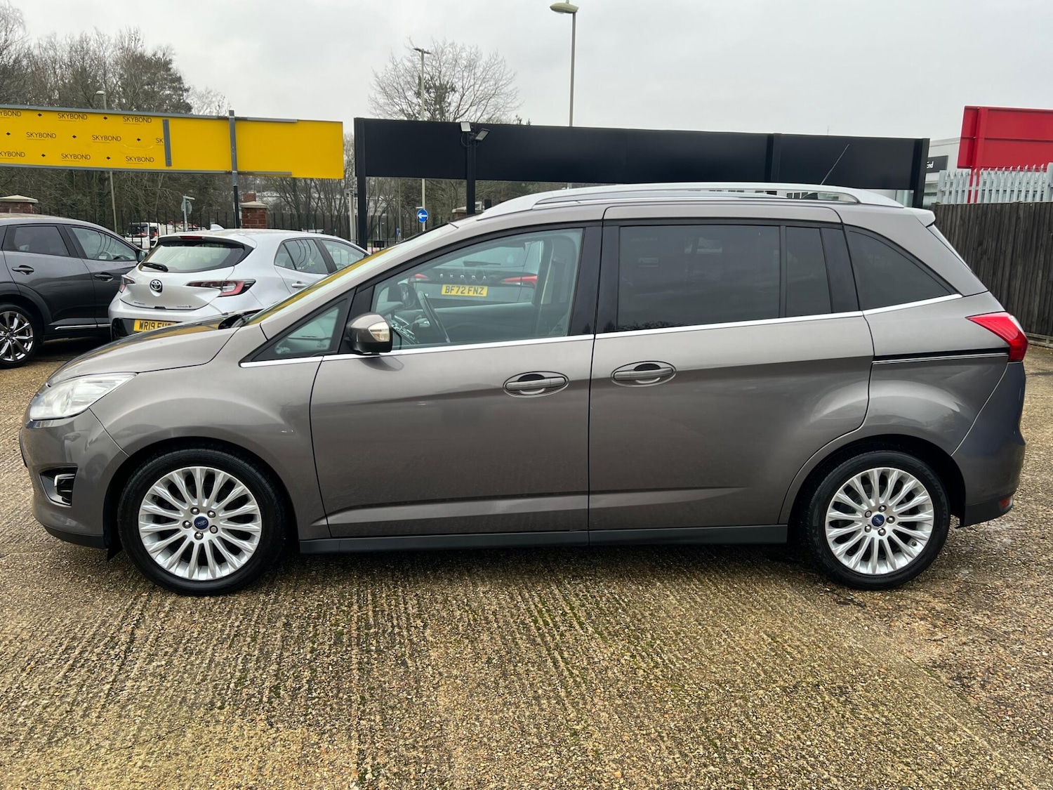 Used Ford Grand C-Max 2014 for sale - 77331233: Photo 4
