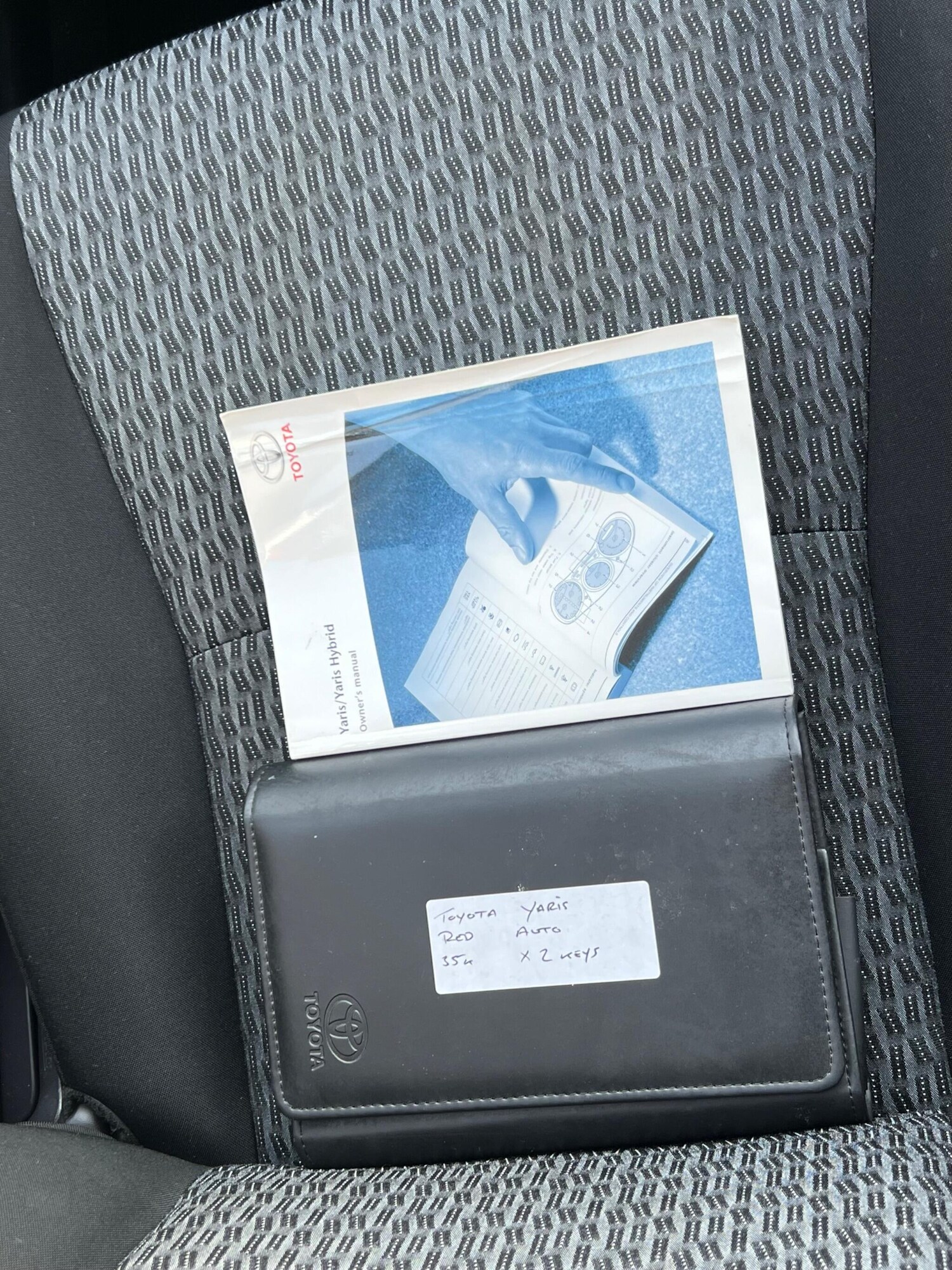 Used Toyota Yaris 2014 for sale - 77838465: Photo 29