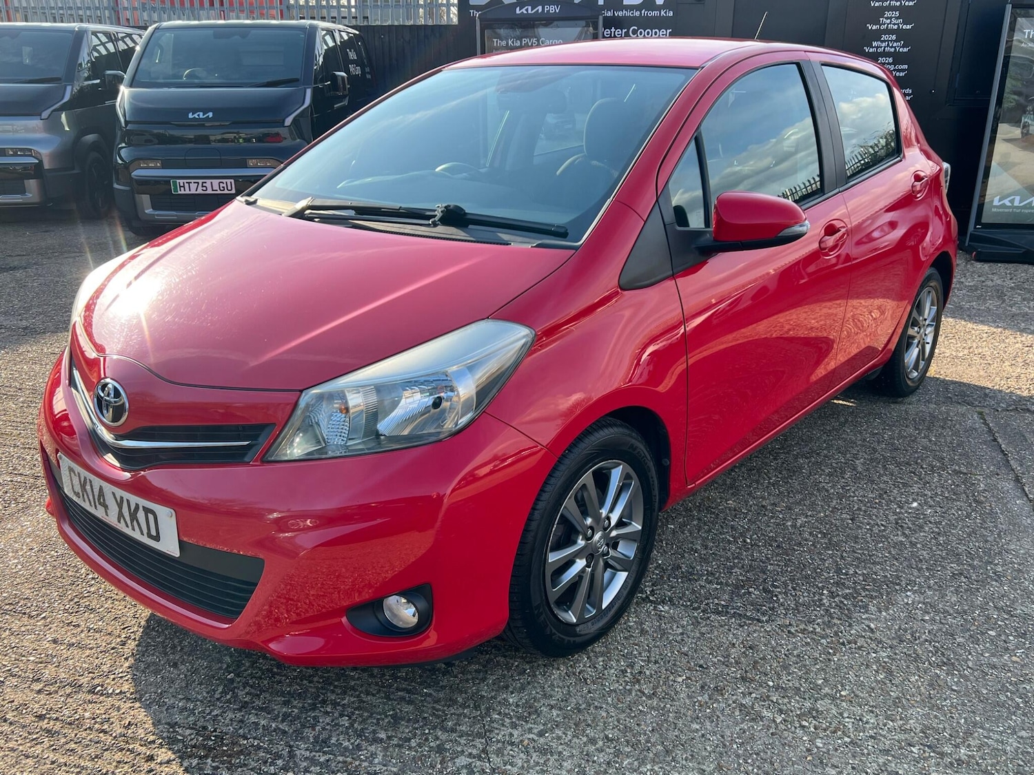 Used Toyota Yaris 2014 for sale - 77838465: Photo 3