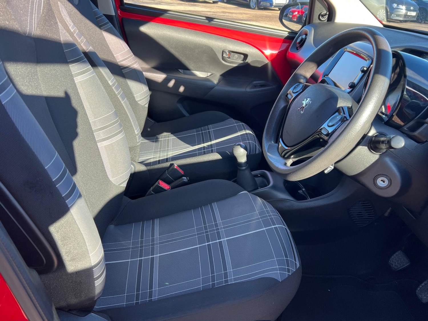 Used Peugeot 108 2017 for sale - 76714755: Photo 13