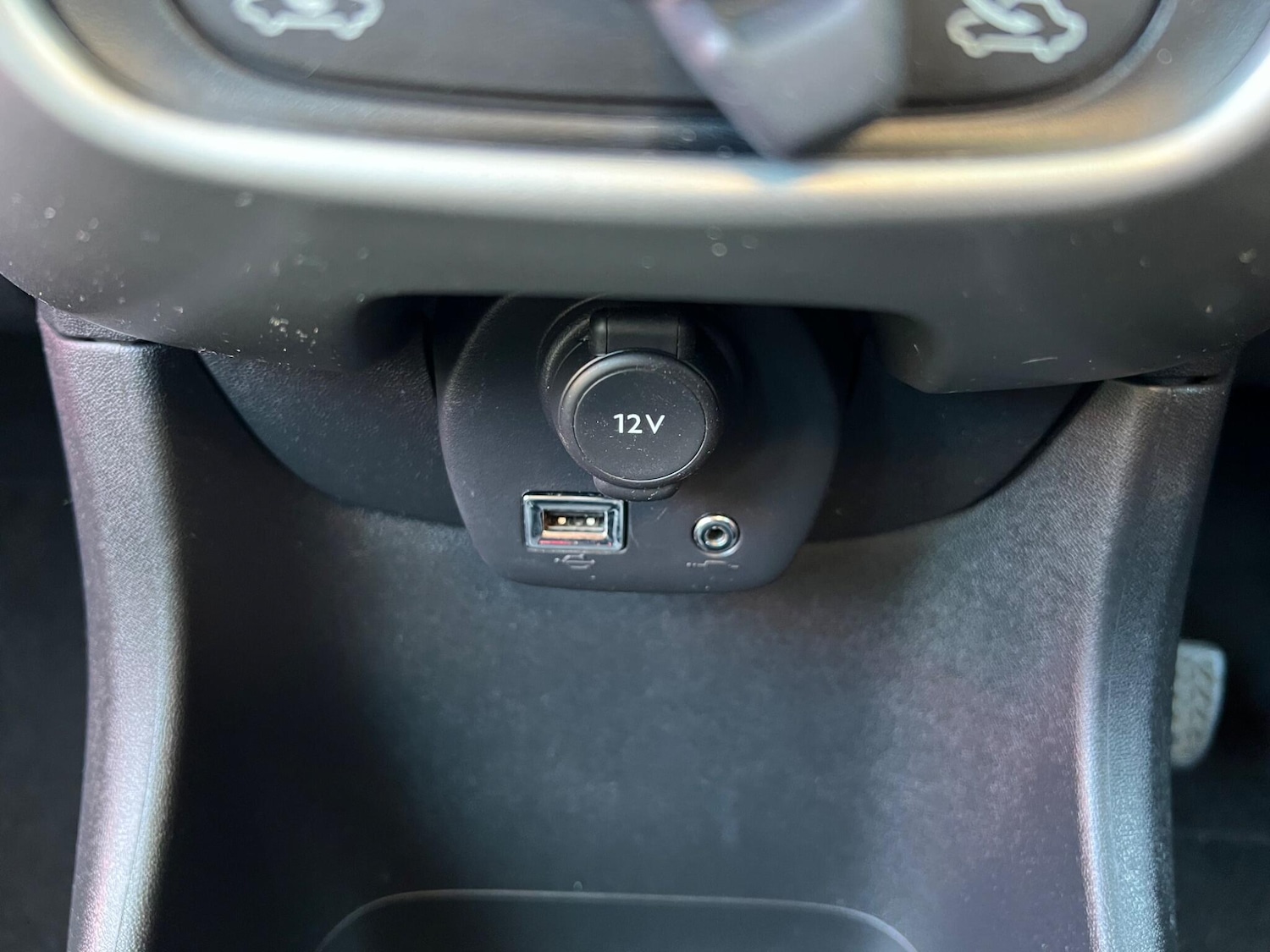 Used Peugeot 108 2017 for sale - 76714755: Photo 27