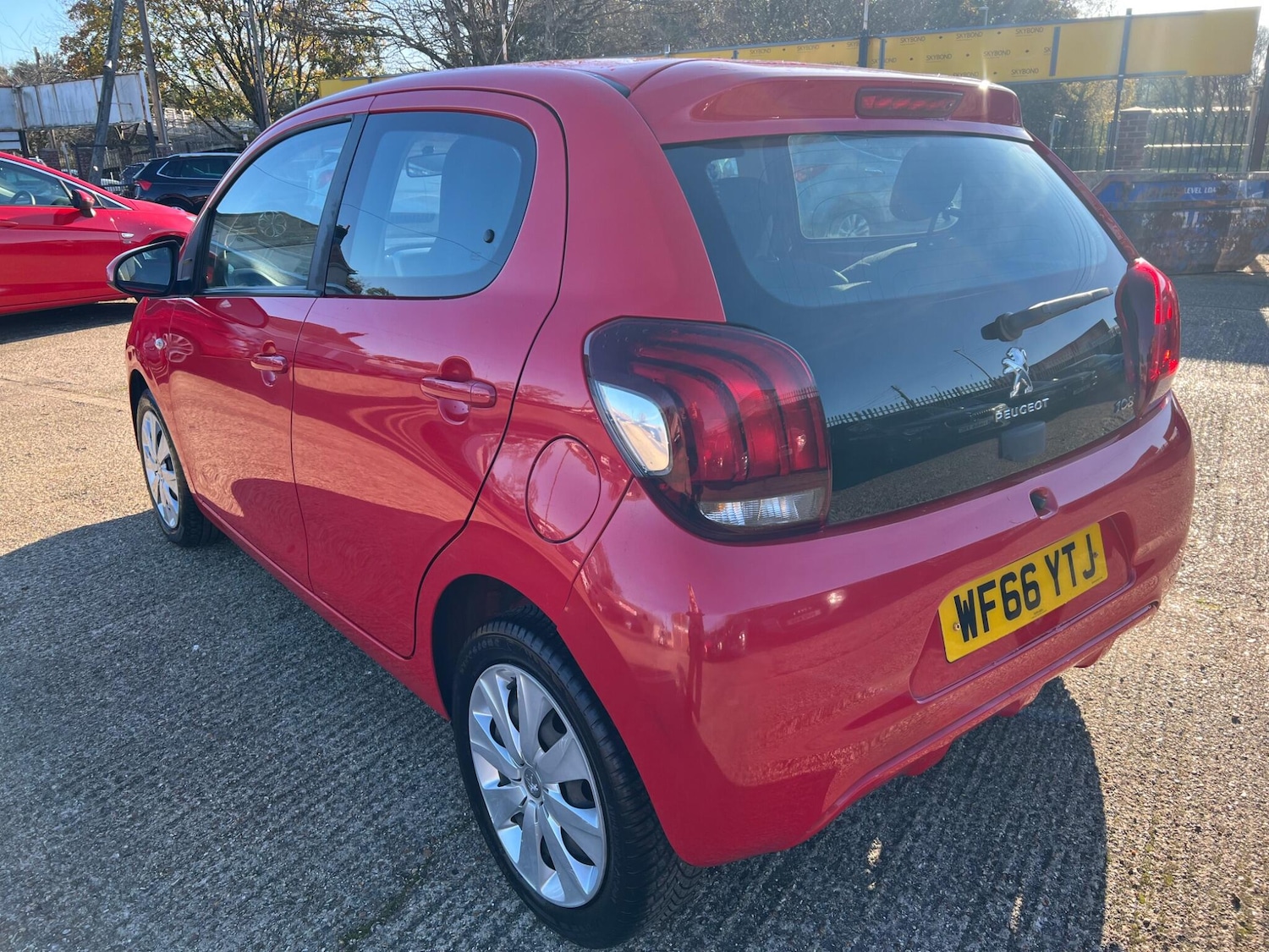 Used Peugeot 108 2017 for sale - 76714755: Photo 4