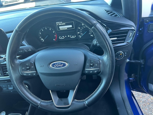 Used Ford Fiesta 2018 for sale - 76295397: Photo 15