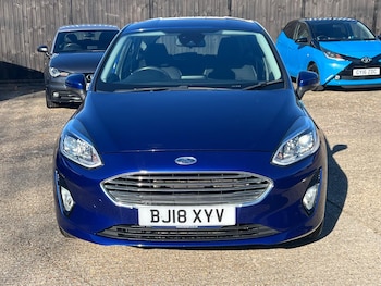 Used Ford Fiesta 2018 for sale - 76295397: Photo 2