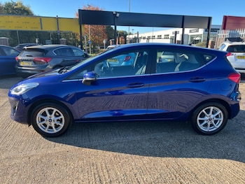 Used Ford Fiesta 2018 for sale - 76295397: Photo 4