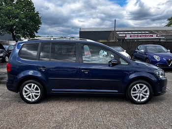 Used Volkswagen Touran 2014 for sale - 78561295: Photo
