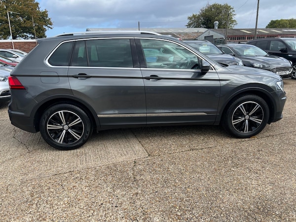 Used Volkswagen Tiguan 2018 for sale - 76270764: Photo 8