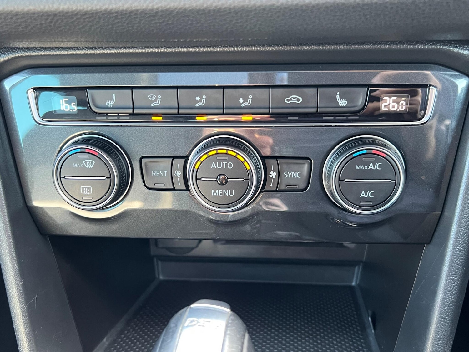 Used Volkswagen Tiguan 2019 for sale - 77769021: Photo 28