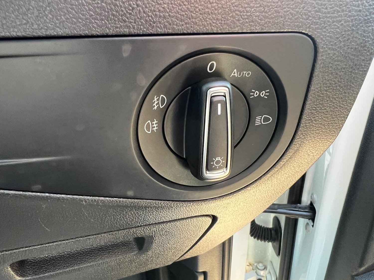 Used Volkswagen Tiguan 2019 for sale - 77769021: Photo 32