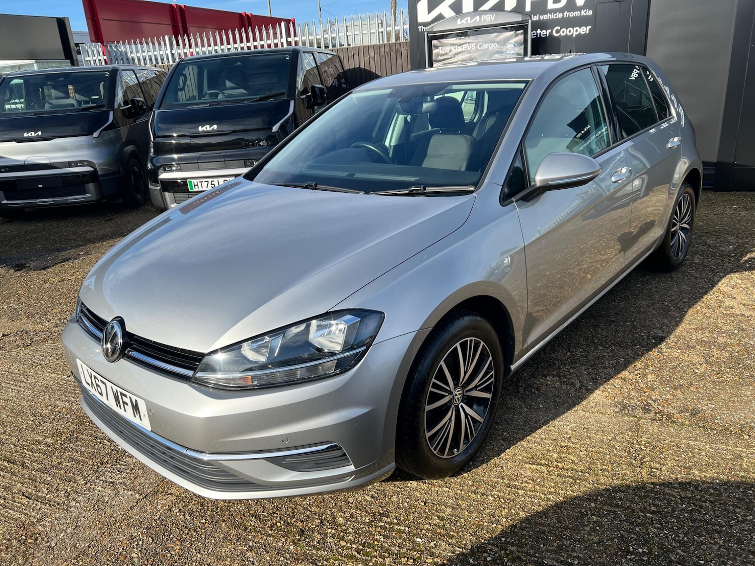 Used Volkswagen Golf for sale - 77723889: Photo 3