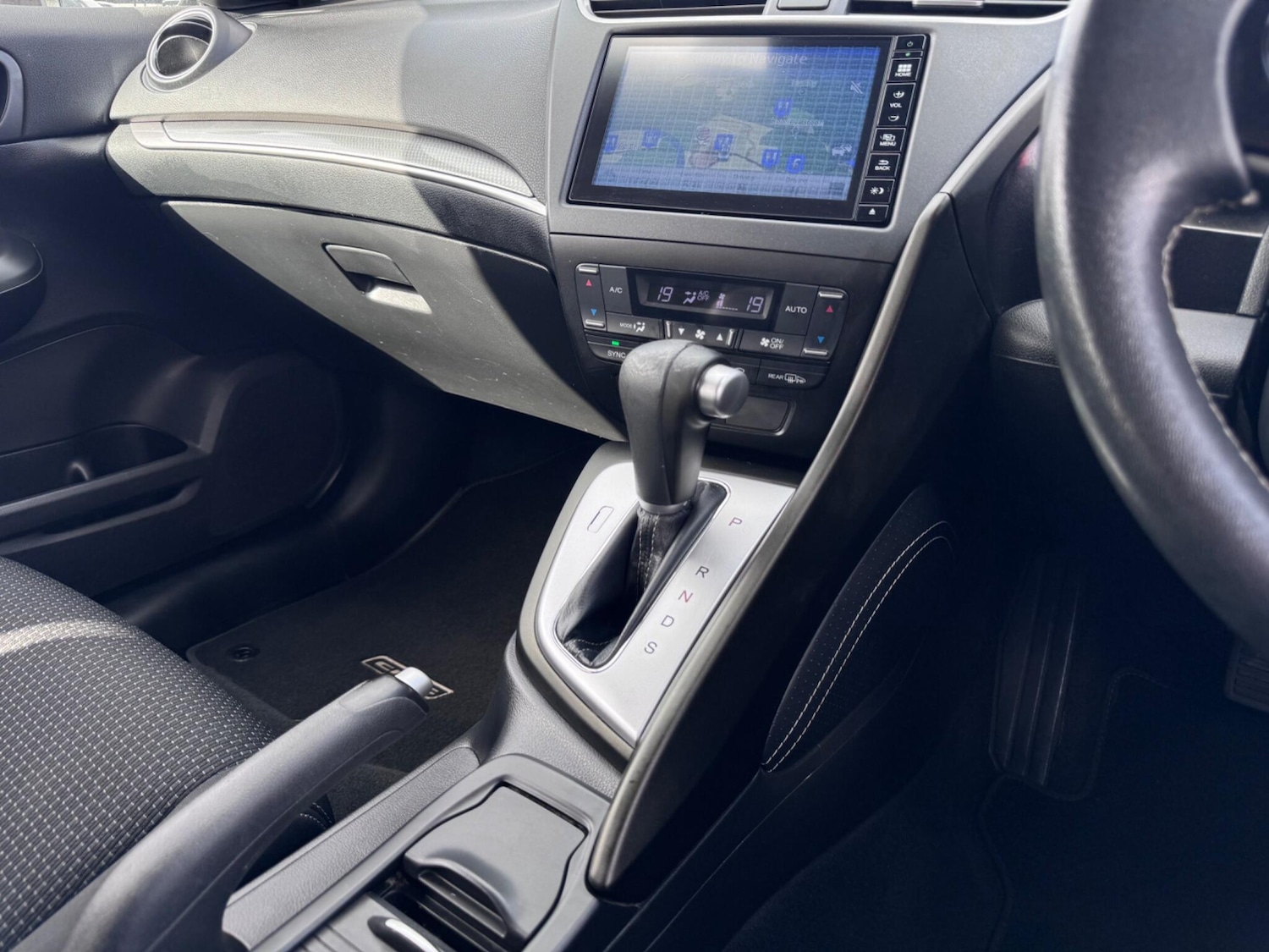 Used Honda Civic 2016 for sale - 78185417: Photo 15