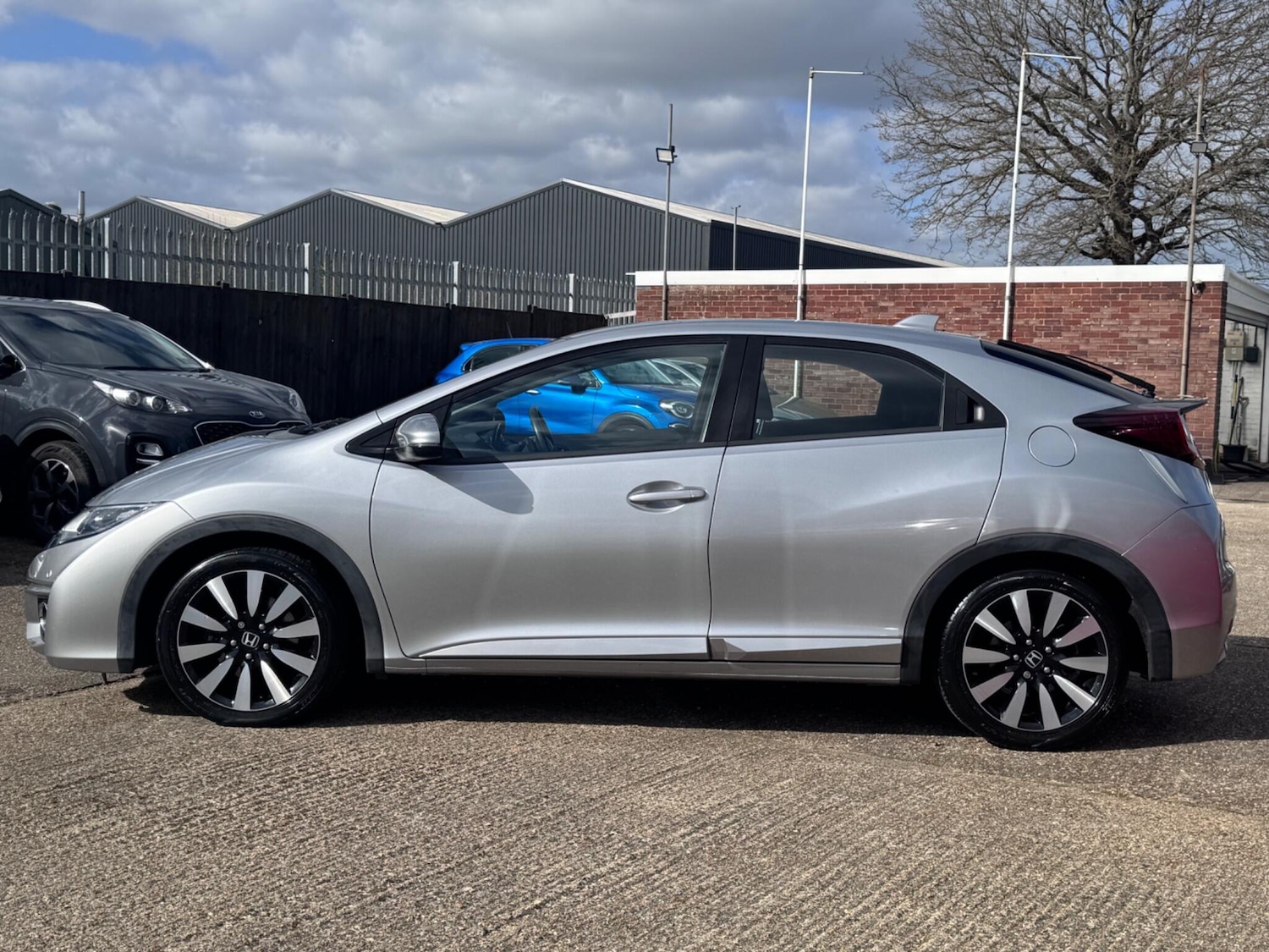 Used Honda Civic 2016 for sale - 78185417: Photo 9