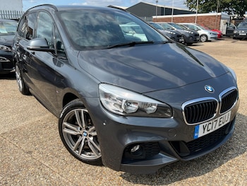 (17) - 2.0 220i M Sport Auto Euro 6 (s/s) 5dr