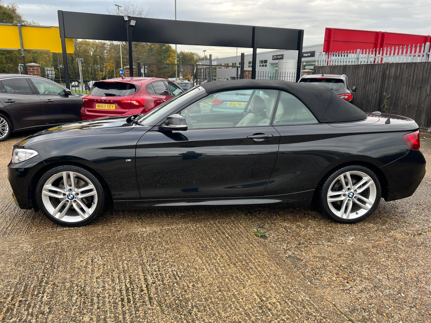 Used BMW 2 Series 2017 for sale - 76549436: Photo 4