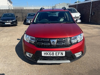Used Dacia Sandero Stepway 2019 for sale - 79181091: Photo
