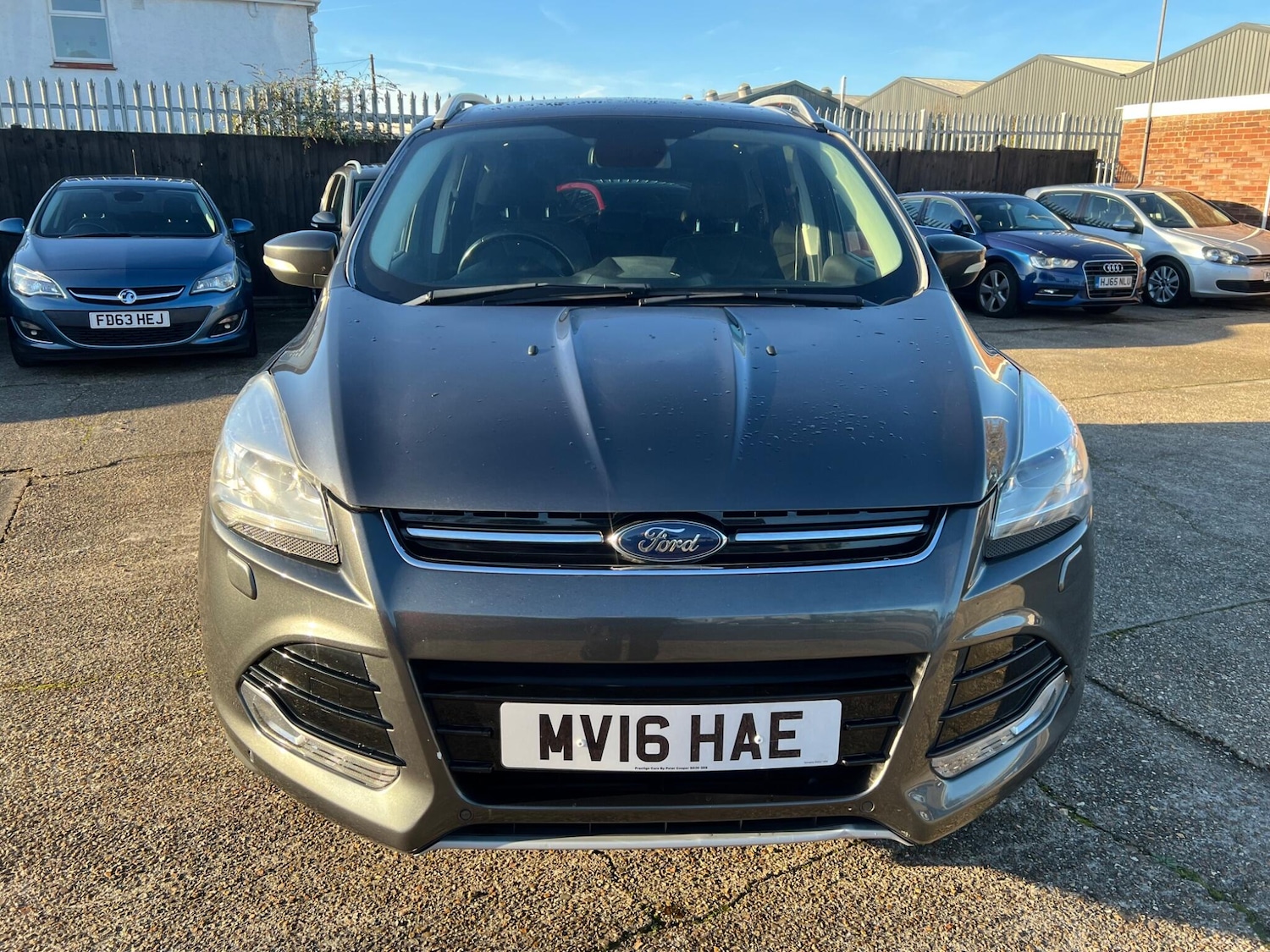 Used Ford Kuga 2016 for sale - 76658261: Photo 2