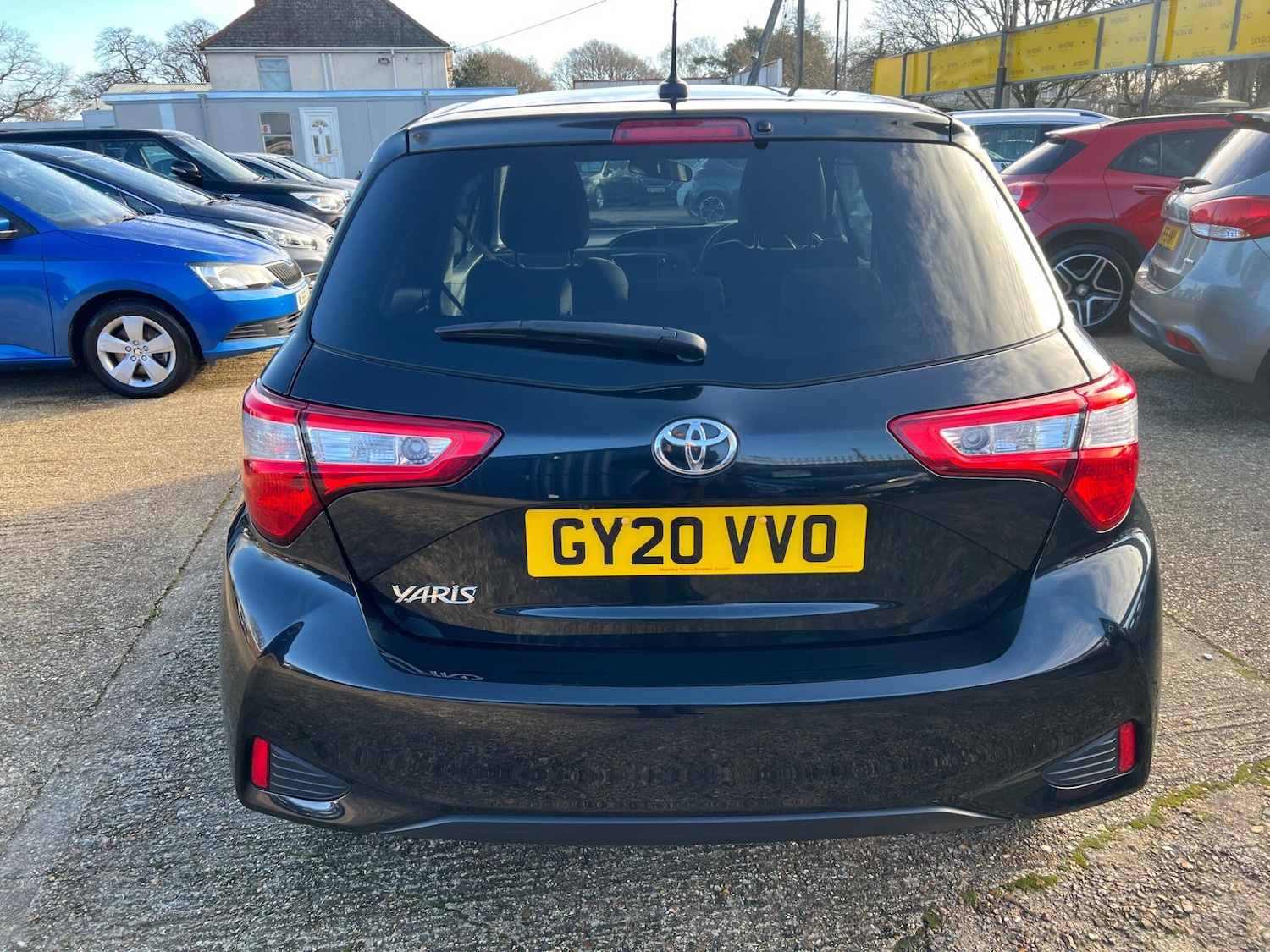 Used Toyota Yaris 2020 for sale - 77091128: Photo 6
