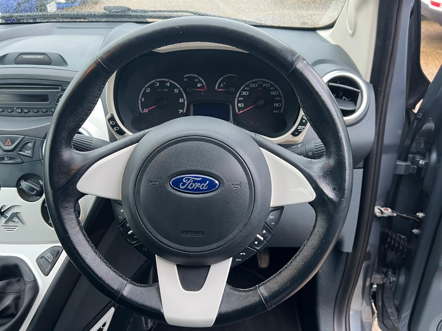 Used Ford Ka 2015 for sale - 76538637: Photo 15