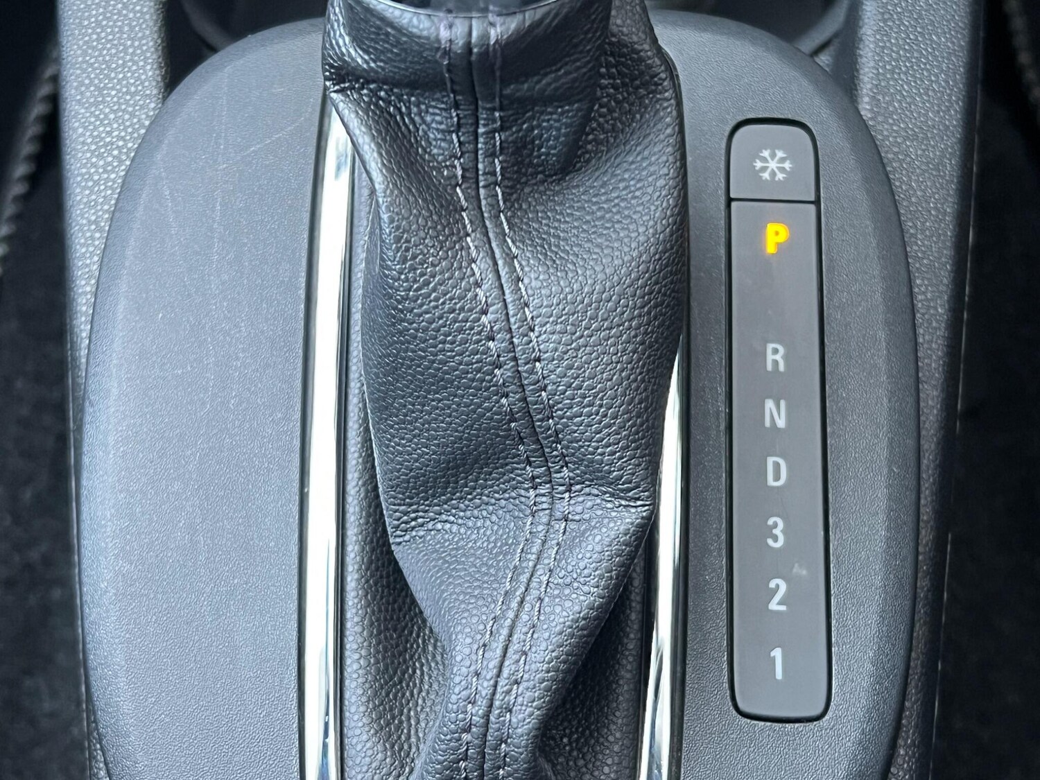 Used Vauxhall Corsa 2012 for sale - 77469005: Photo 21