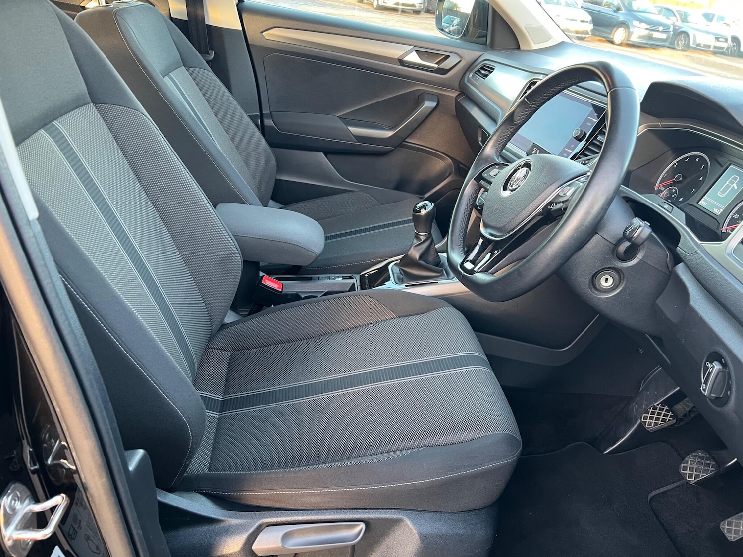 Used Volkswagen T-Roc 2020 for sale - 76714752: Photo 13