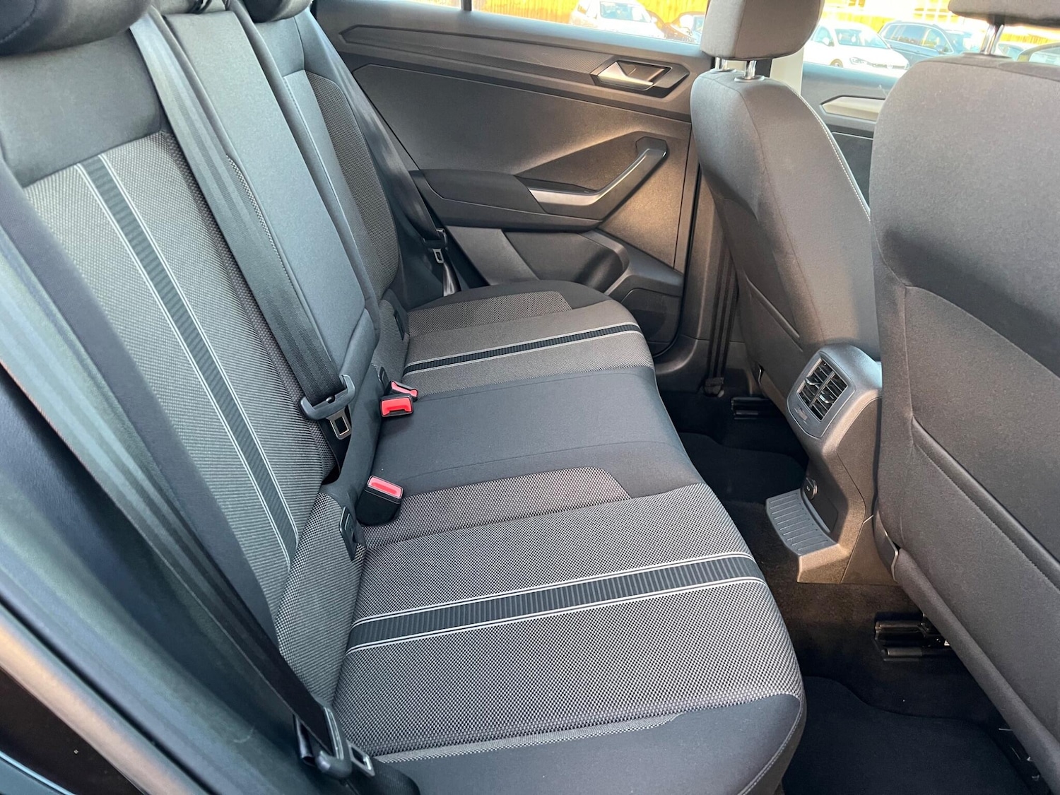 Used Volkswagen T-Roc 2020 for sale - 76714752: Photo 14