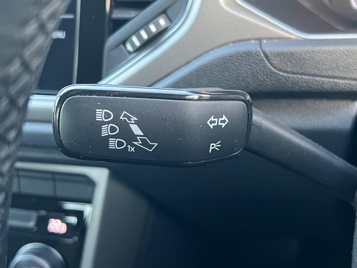 Used Volkswagen T-Roc 2020 for sale - 76714752: Photo 18