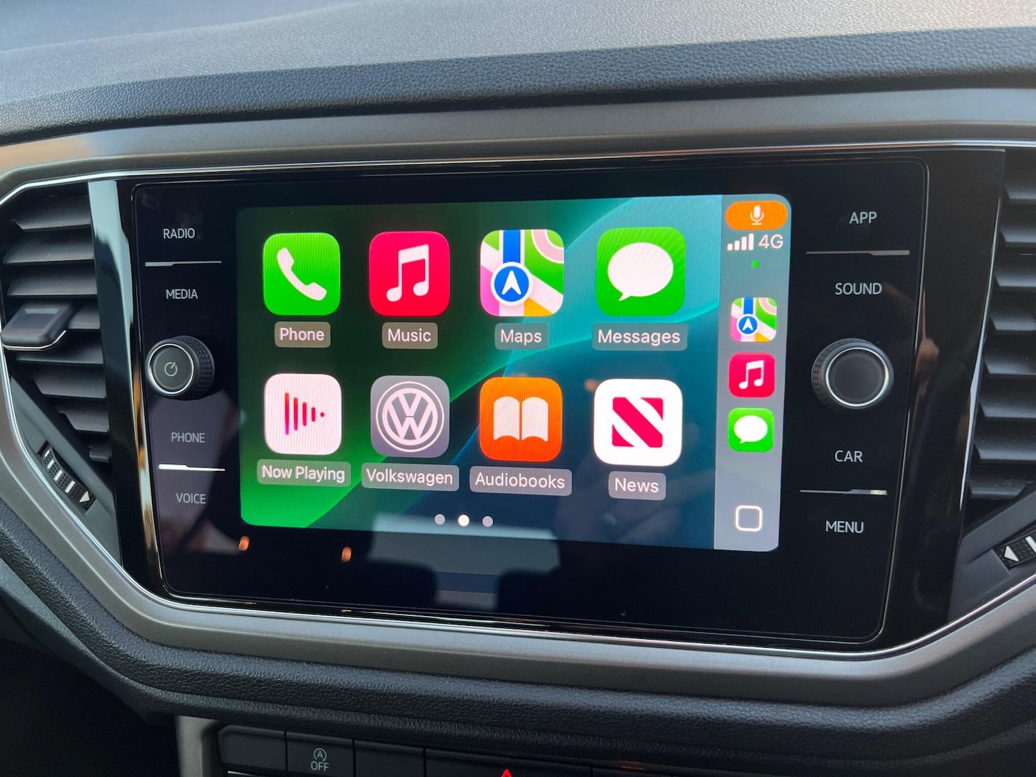 Used Volkswagen T-Roc 2020 for sale - 76714752: Photo 26