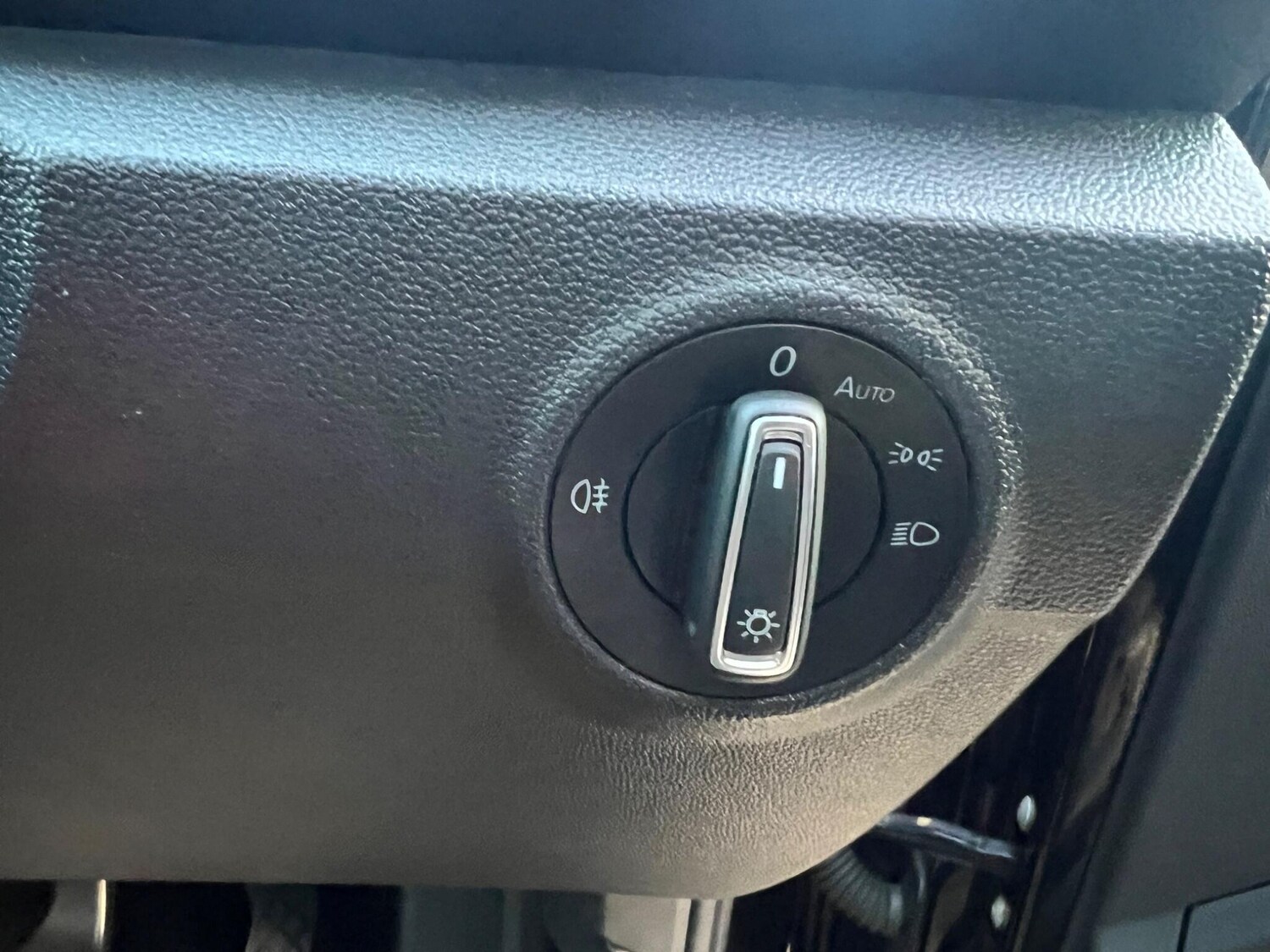 Used Volkswagen T-Roc 2020 for sale - 76714752: Photo 31