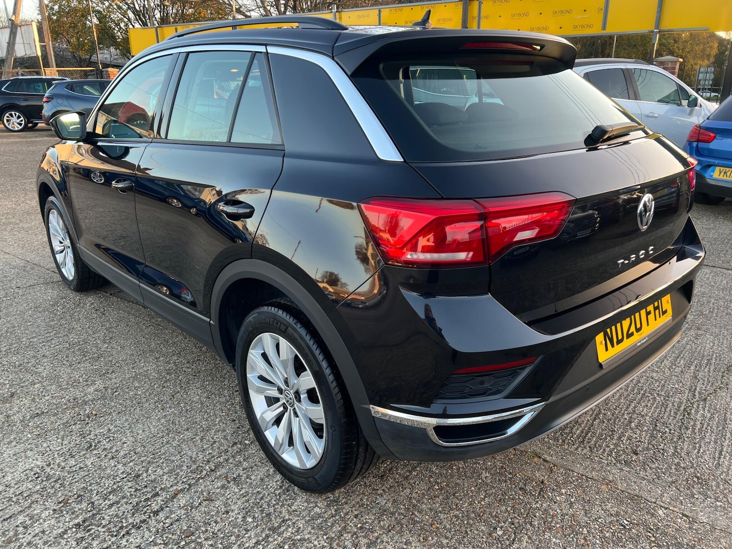 Used Volkswagen T-Roc 2020 for sale - 76714752: Photo 5