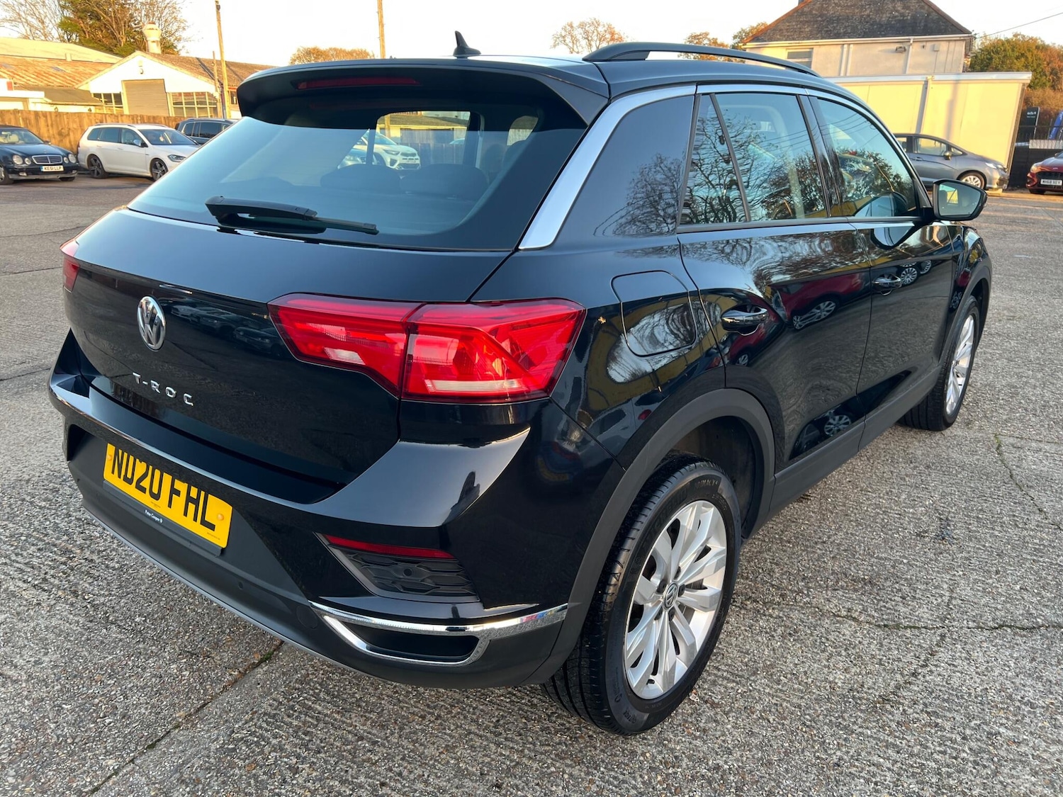 Used Volkswagen T-Roc 2020 for sale - 76714752: Photo 7