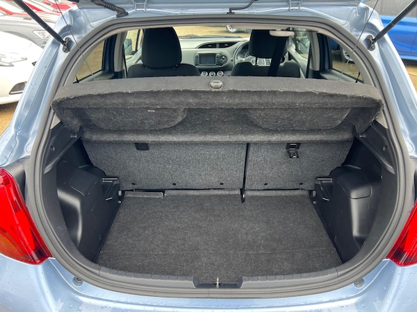 Used Toyota Yaris 2016 for sale - 76227263: Photo 11