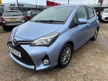 Used Toyota Yaris 2016 for sale - 76227263: Photo 3