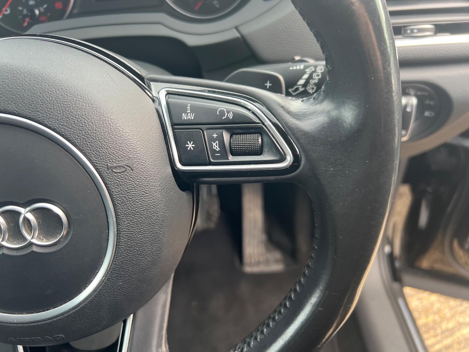 Used Audi Q3 2015 for sale - 77538361: Photo 17