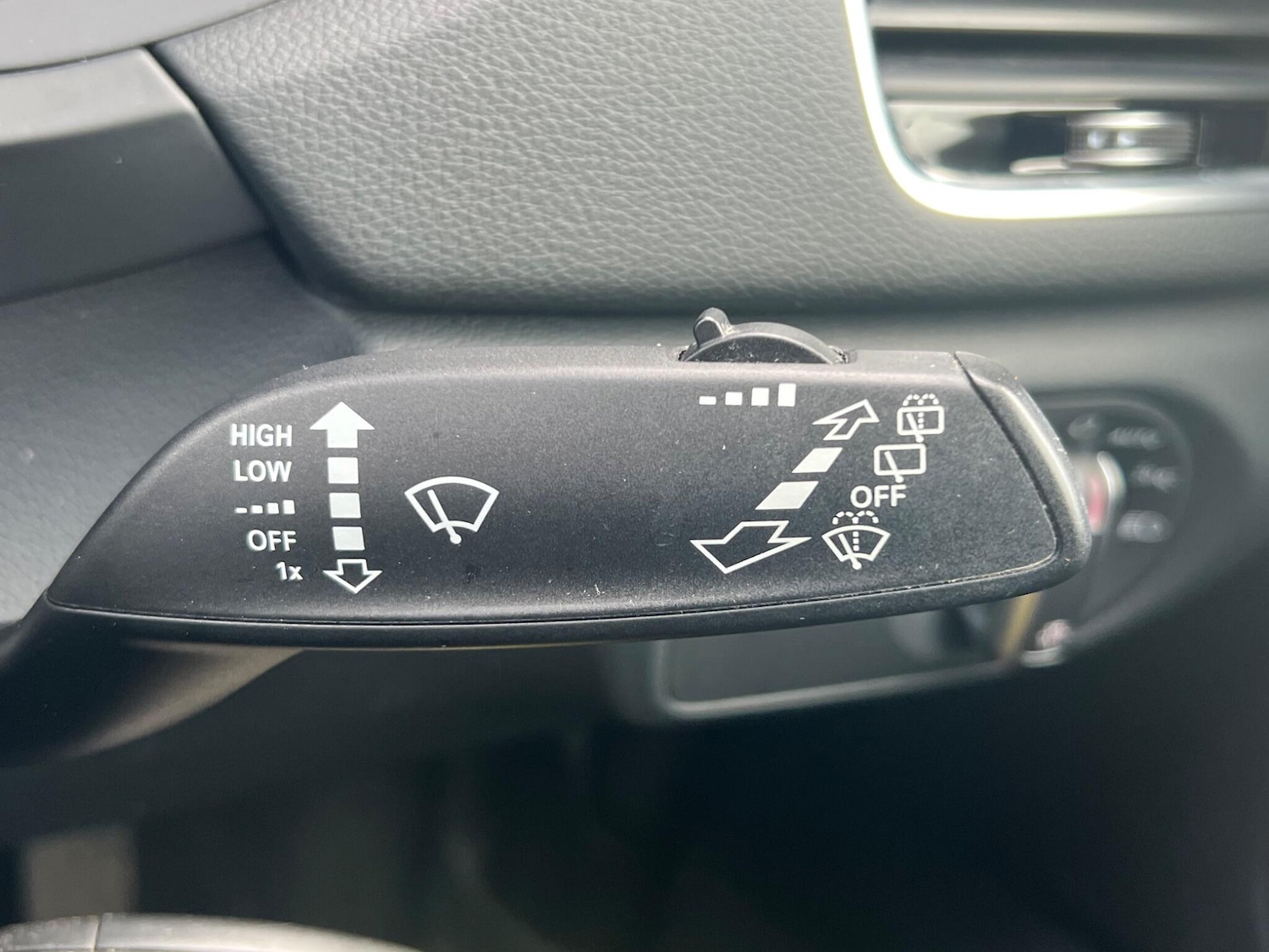 Used Audi Q3 2015 for sale - 77538361: Photo 19