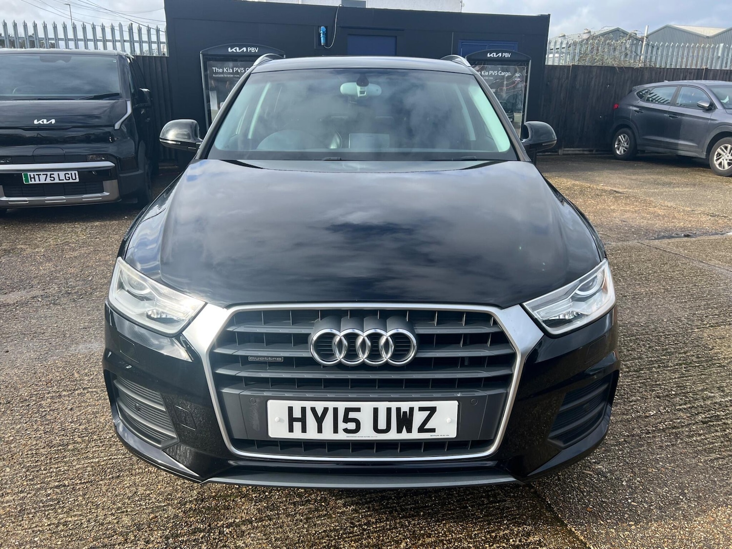 Used Audi Q3 2015 for sale - 77538361: Photo 2