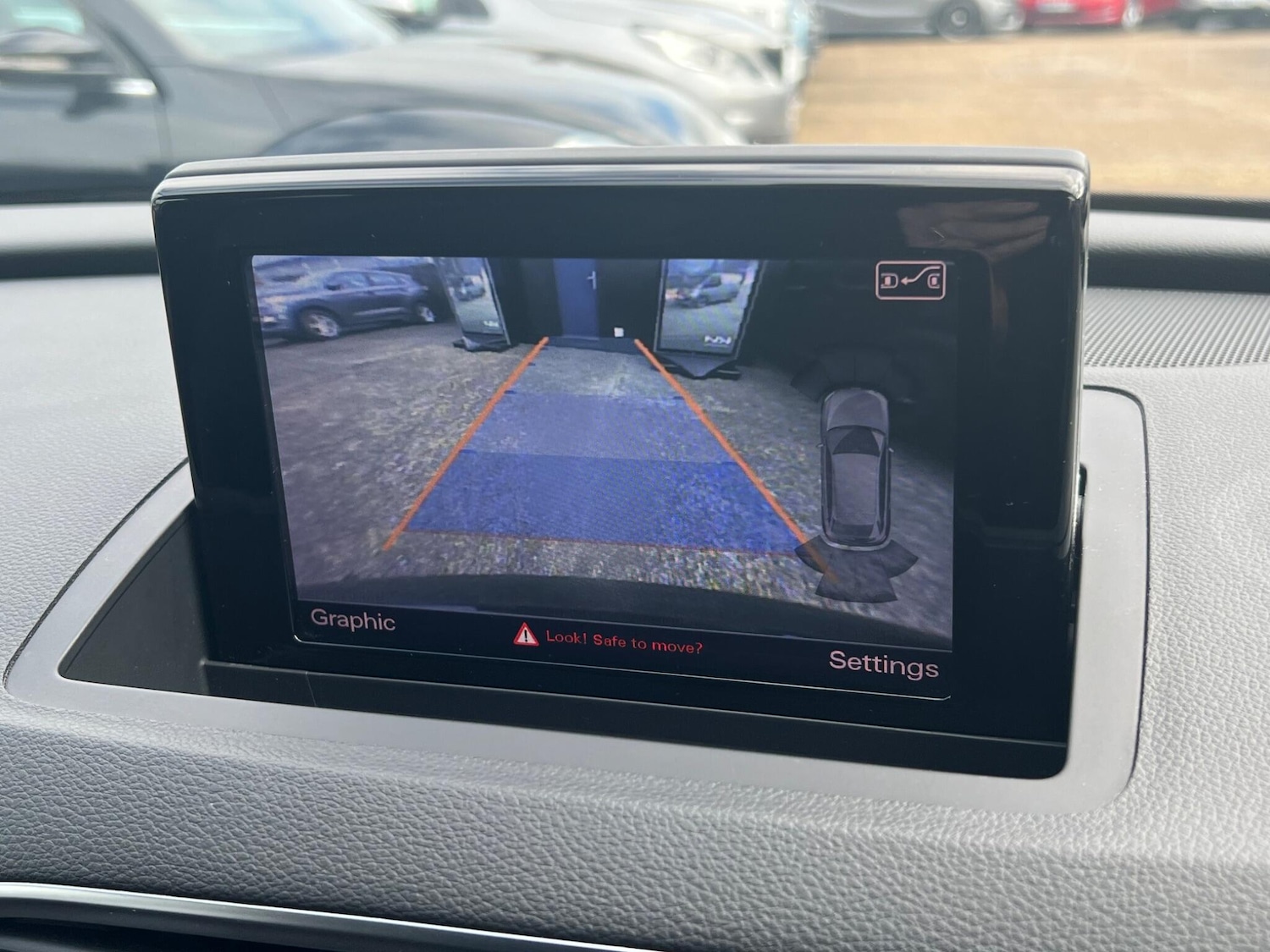 Used Audi Q3 2015 for sale - 77538361: Photo 23