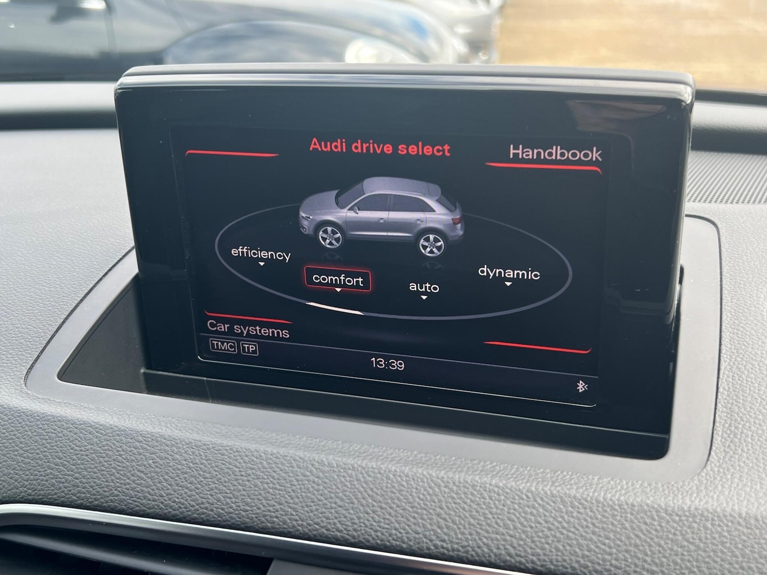 Used Audi Q3 2015 for sale - 77538361: Photo 25