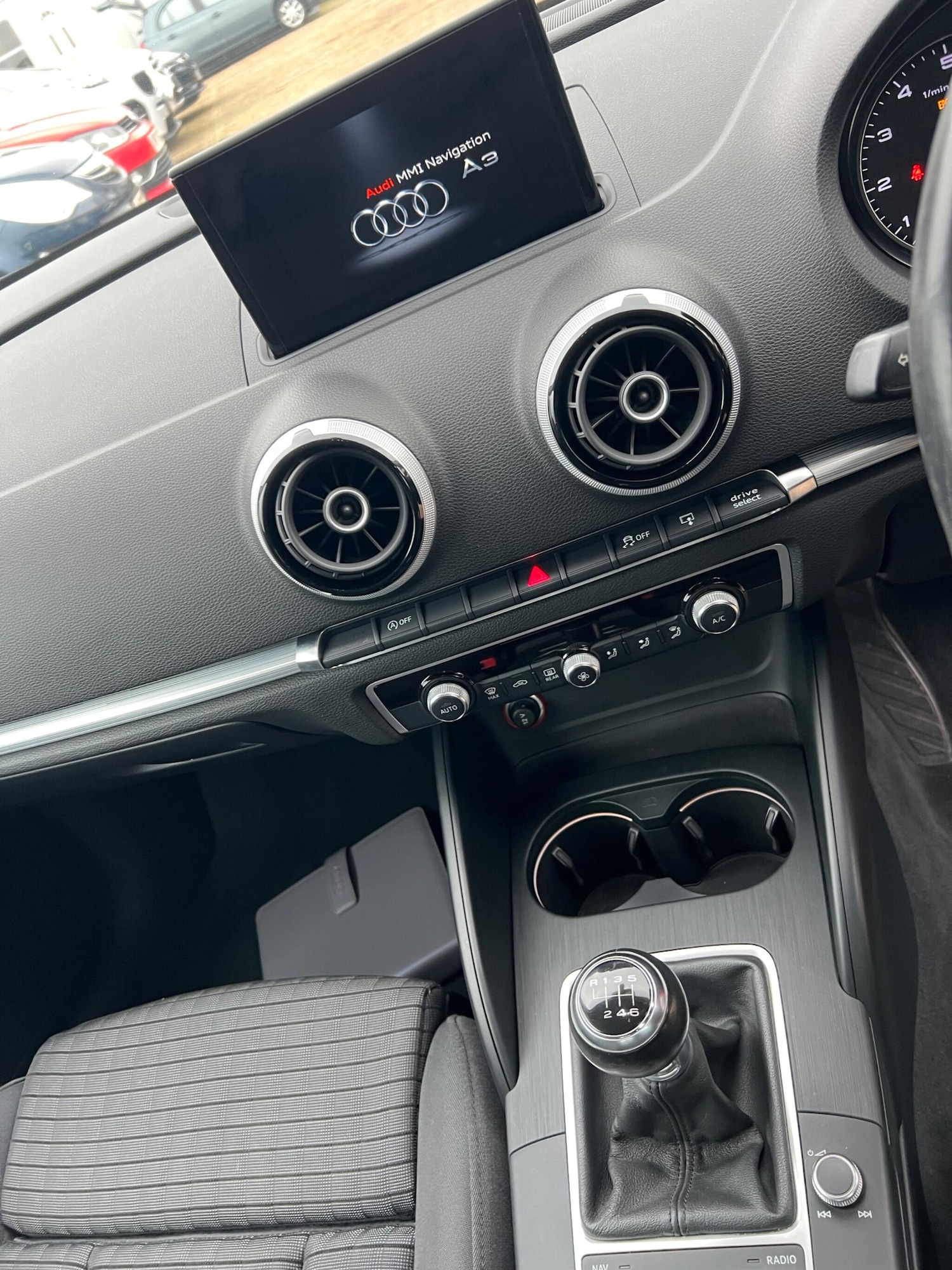 Used Audi A3 2015 for sale - 77386335: Photo 25