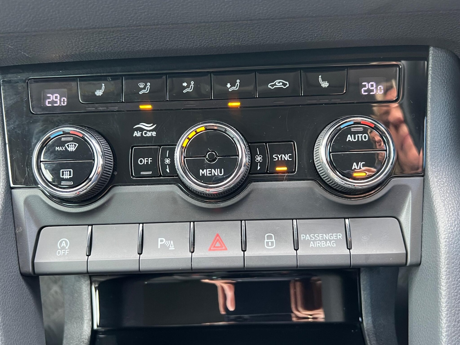 Used Skoda Karoq 2020 for sale - 77538063: Photo 29