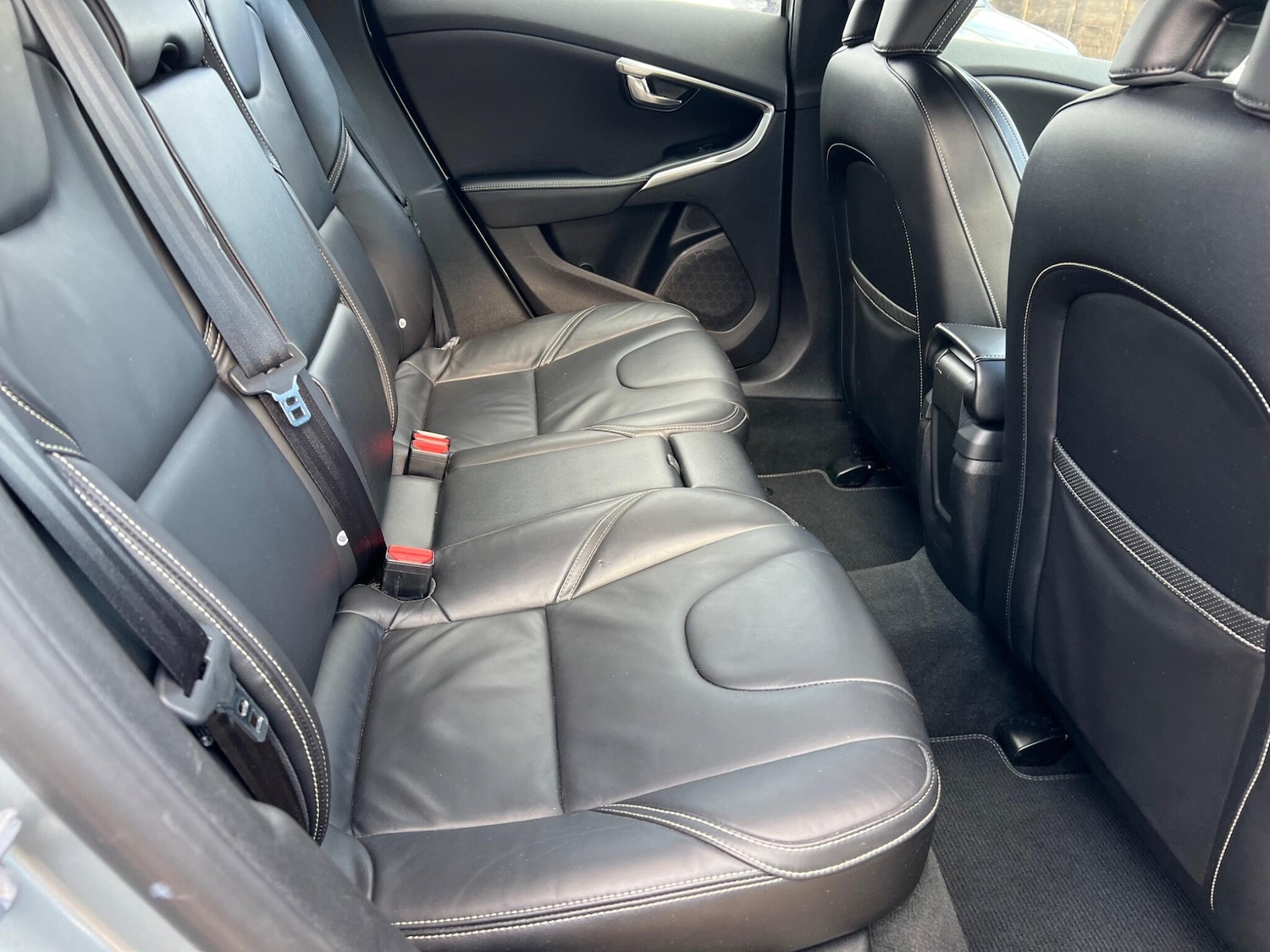 Used Volvo V40 2016 for sale - 76360074: Photo 14