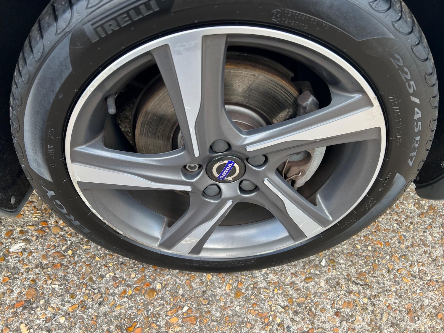 Used Volvo V40 2016 for sale - 76360074: Photo 9