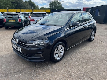 Used Volkswagen Polo 2019 for sale - 79532658: Photo