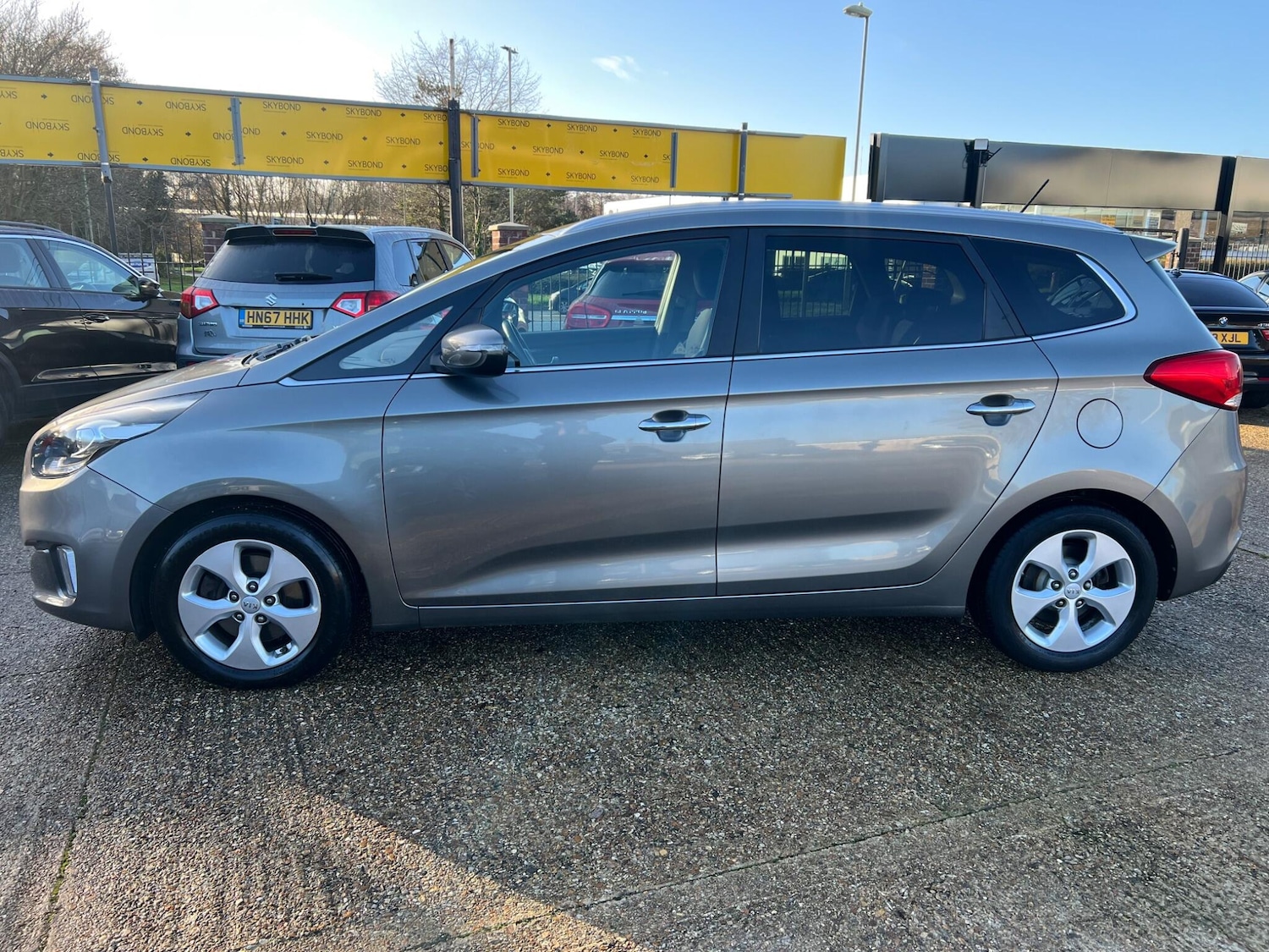 Used Kia Carens 2015 for sale - 76898465: Photo 3