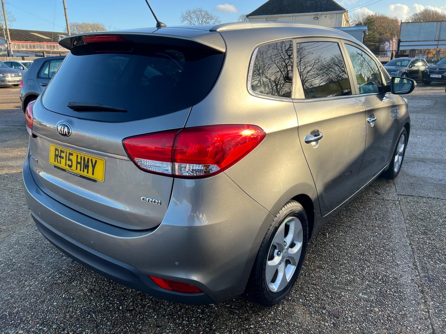 Used Kia Carens 2015 for sale - 76898465: Photo 6