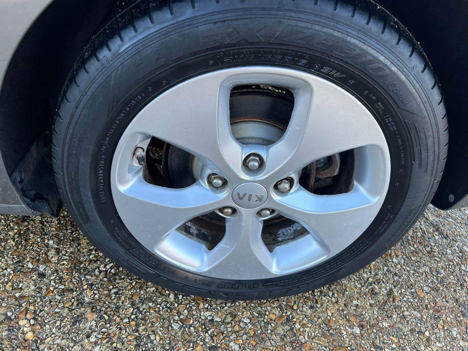 Used Kia Carens 2015 for sale - 76898465: Photo 8