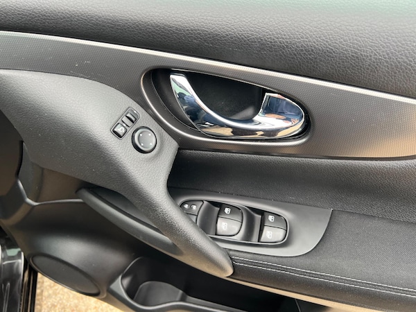 Used Nissan Qashqai 2018 for sale - 76259177: Photo 29