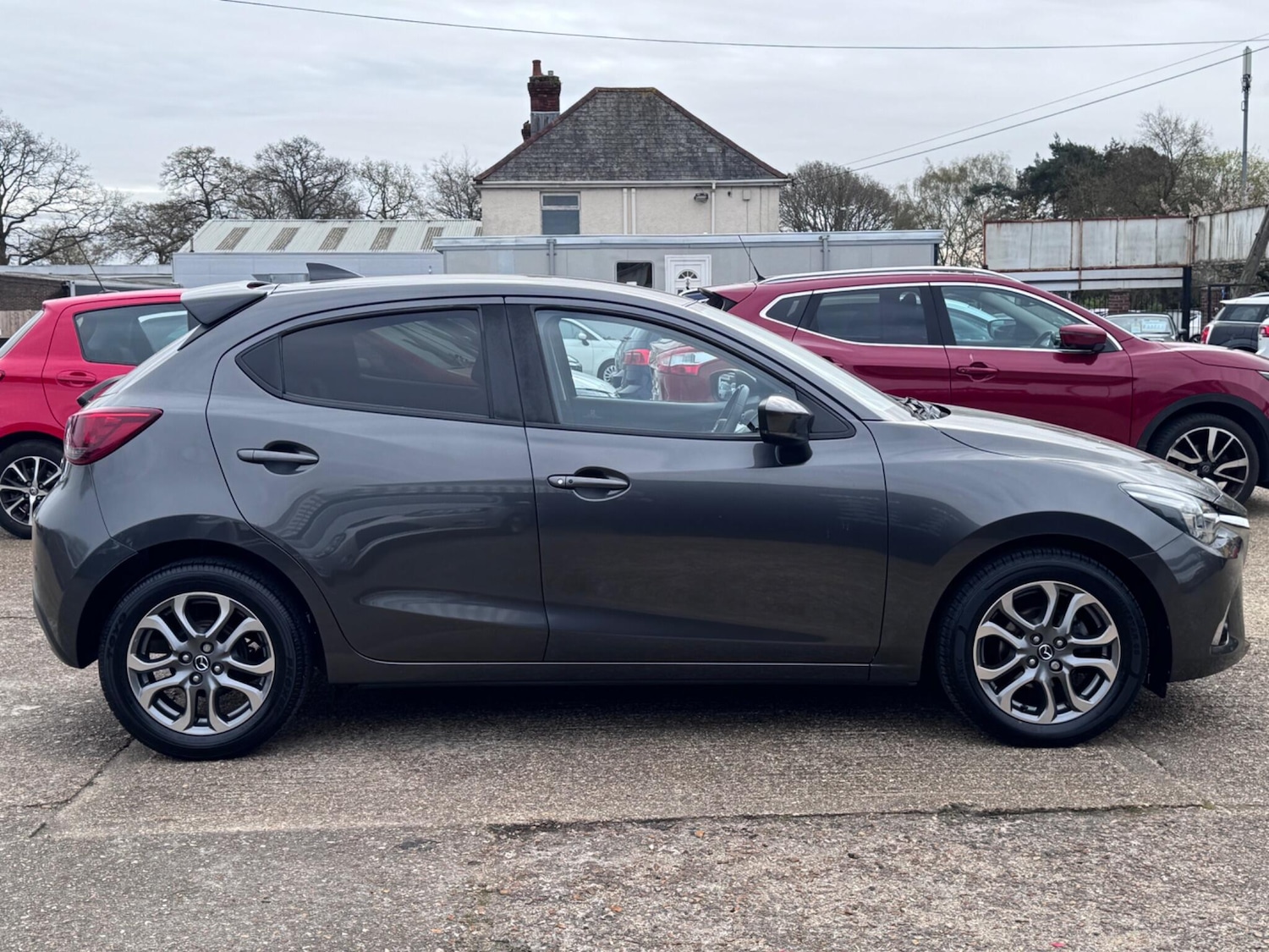 Used Mazda Mazda2 2019 for sale - 78085953: Photo 4