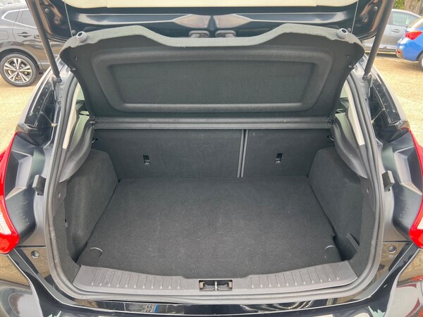 Used Ford Focus 2012 for sale - 76214112: Photo 11