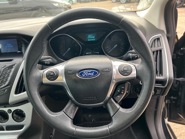 Used Ford Focus 2012 for sale - 76214112: Photo 15